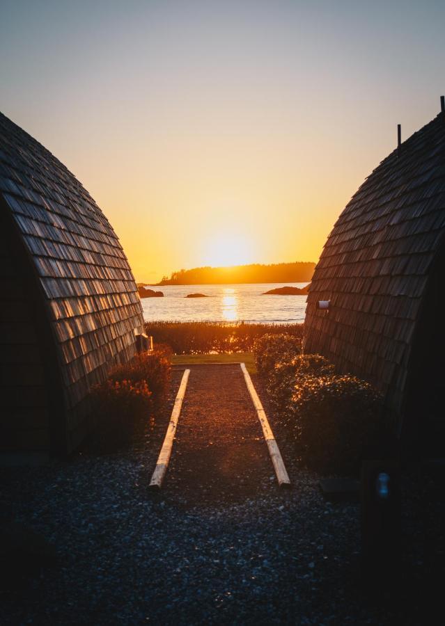 Ocean Village Resort Тофино Экстерьер фото